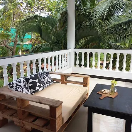 Sols Backyard Apartment Arambol Exterior photo