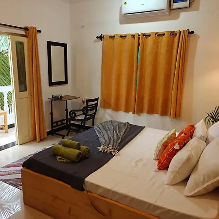 Sols Backyard Apartment Arambol Exterior photo