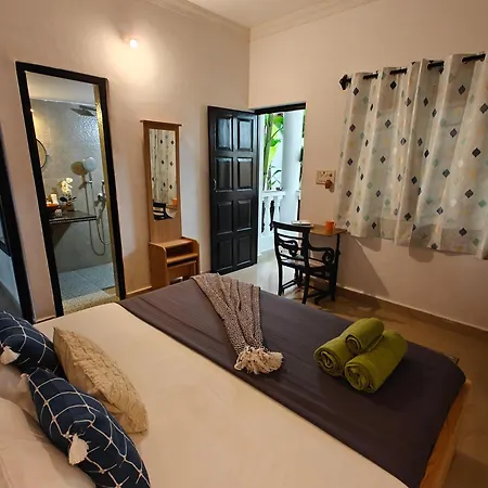 Sols Backyard Apartment Arambol Exterior photo