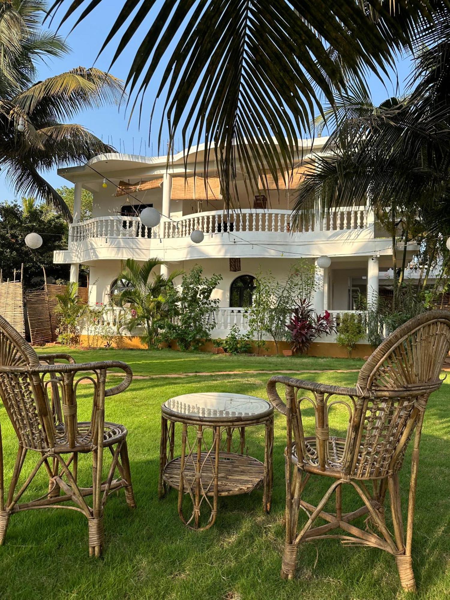 Homestay Sols Backyard Arambol